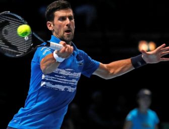 Djokovic startet mit mühelosem Sieg in die ATP-Finals