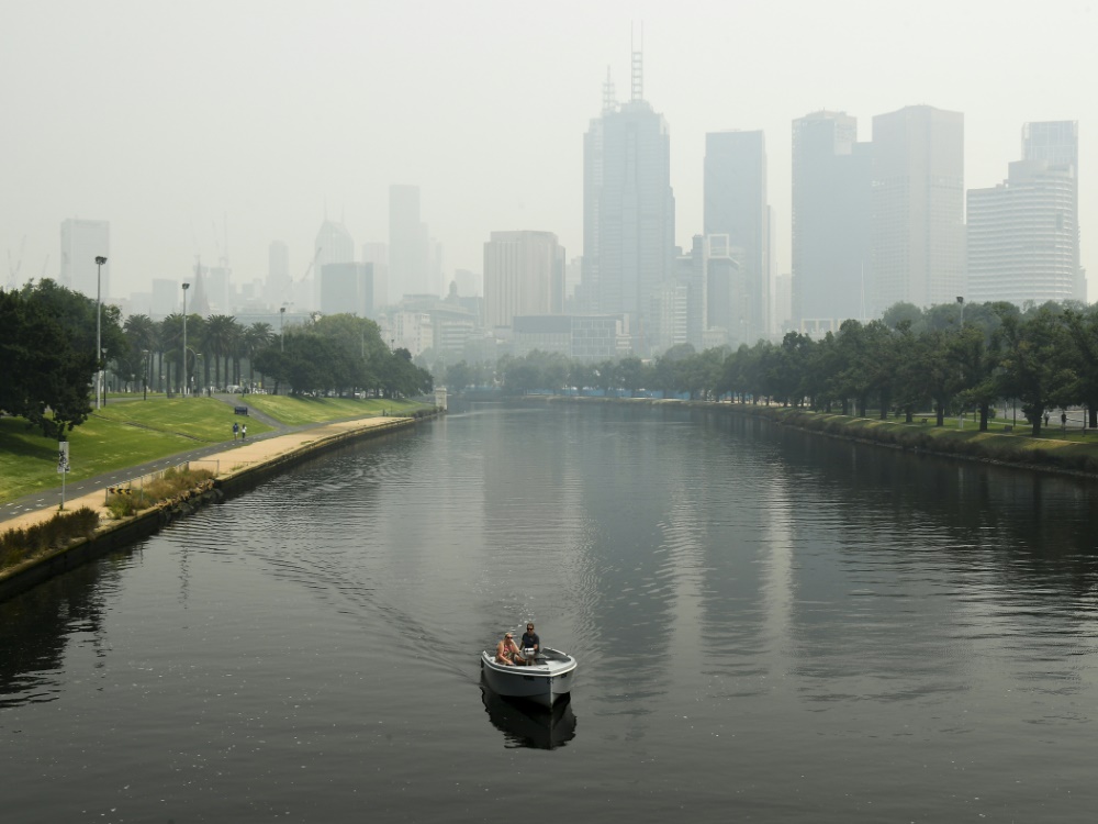 Melbourne ist in Rauch gehüllt