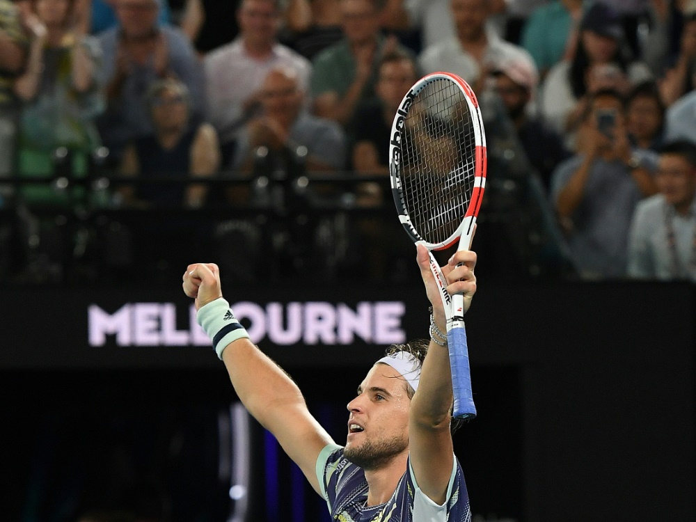 Dominic Thiem bezwingt Nadal und trifft auf Zverev