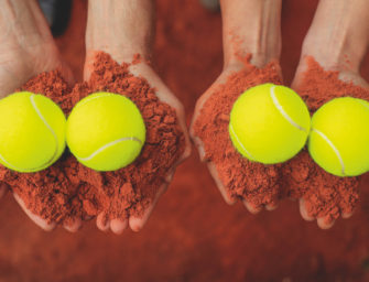 Sandtastisch: Die Produktion von Tennismehl