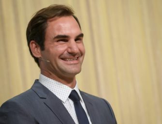 Der fünfte Beatle: Federer singt wieder