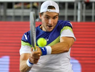 Struff als dritter deutscher Profi in der zweiten Runde von Paris