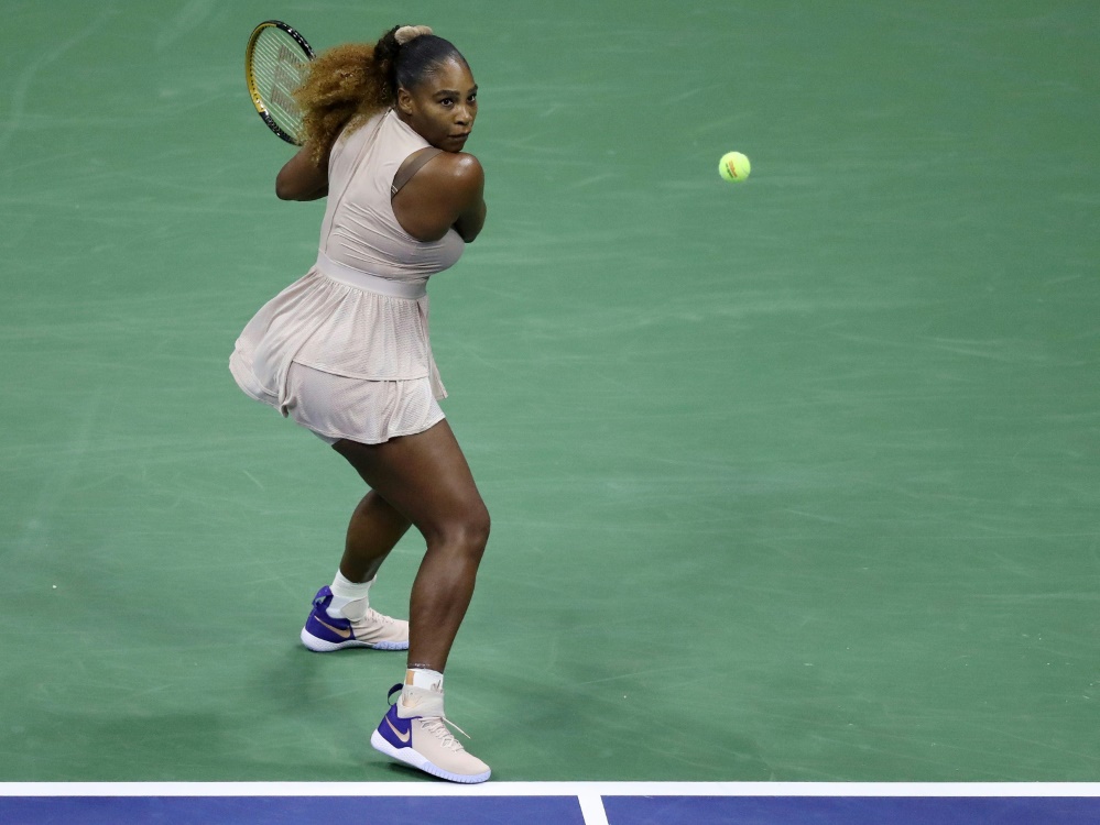 Serena Williams steht bei den US Open in Runde drei.