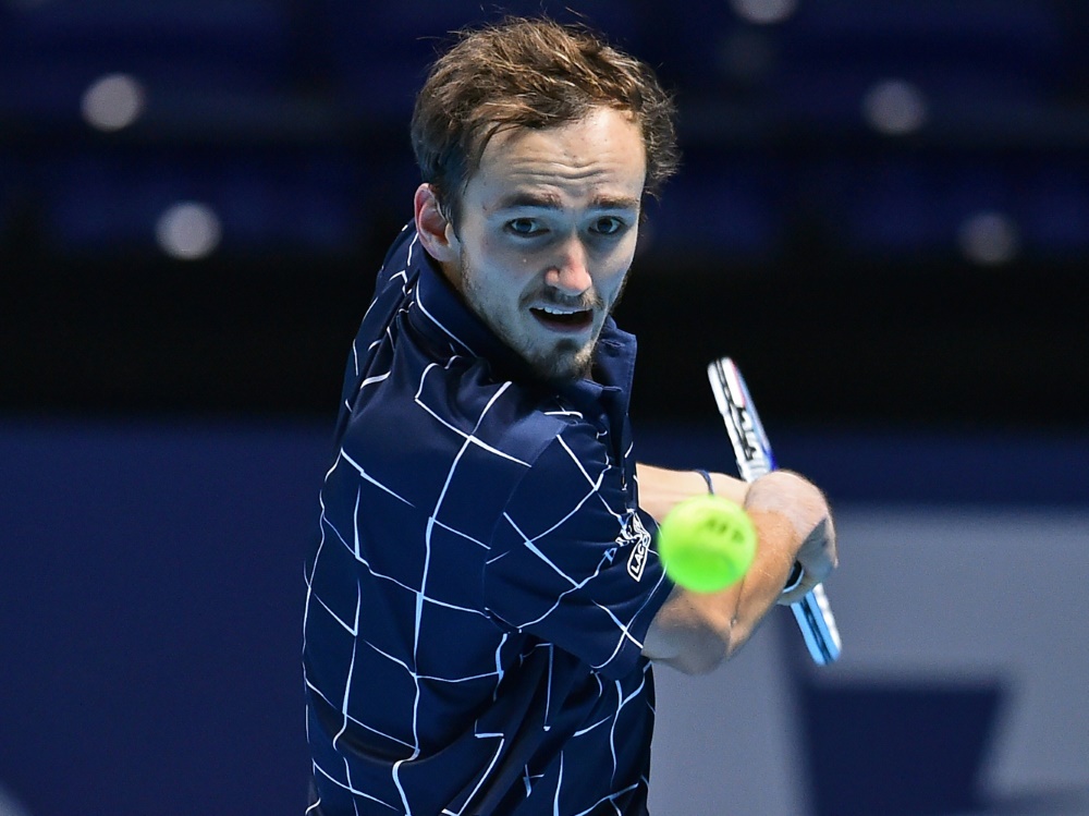 Daniil Medwedew triumphiert in London