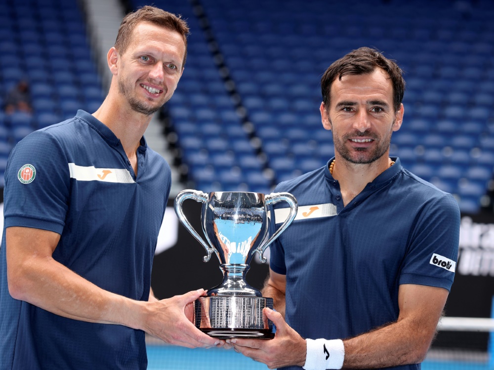 Ivan Dodig (r.) und Filip Polasek holen Doppel-Titel