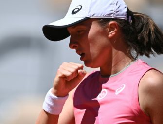 French Open: Titelverteidigerin Swiatek meistert erste Prüfung