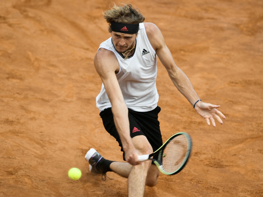 Nach Aufholjagd trifft Zverev im Viertelfinale auf Nadal