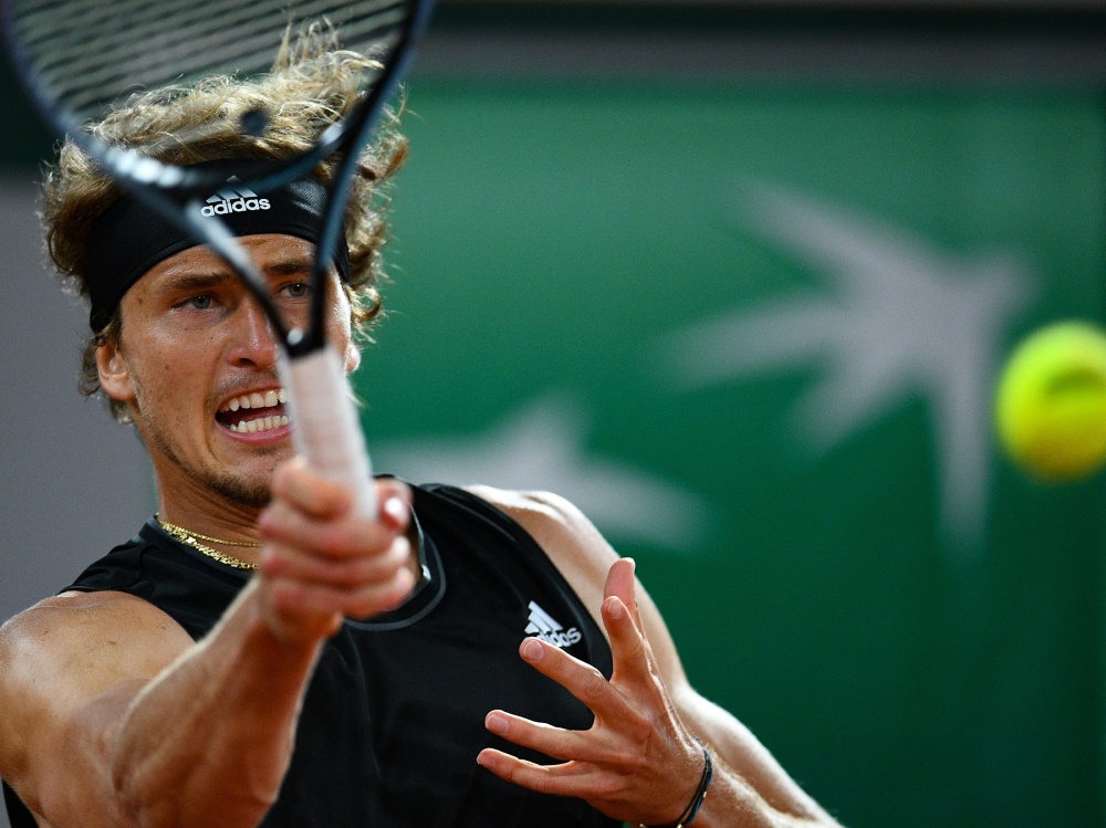 Zverev steht im Achtelfinale der French Open