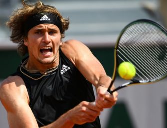 French Open: Zverev in drei Sätzen in die dritte Runde