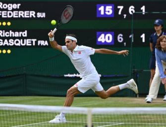 Federer mühelos in Runde drei