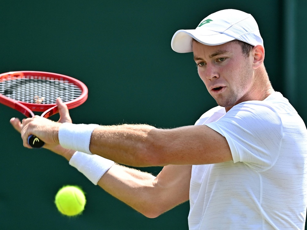 Eine Runde weiter: Dominik Koepfer