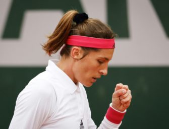 Petkovic zieht ins Viertelfinale ein