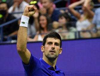 Djokovic schlägt Brooksby und zieht ins Viertelfinale ein