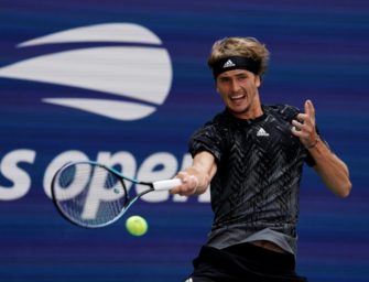 Glatter Sieg gegen Sinner: Zverev im Viertelfinale der US Open