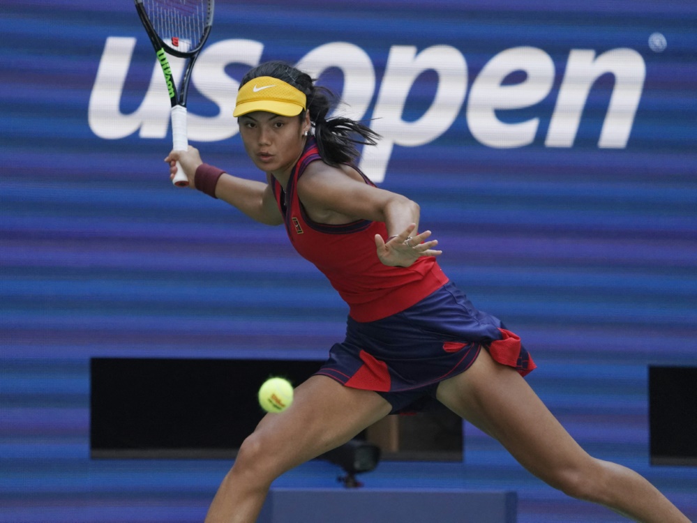 US Open: Raducanu gewinnt das Viertelfinale gegen Bencic