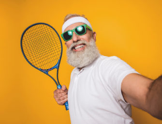 Tennis mit 70+: Gesund und fit bis ins hohe Alter