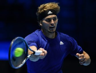 Berrettini gibt auf: Zverev mit Auftaktsieg bei den ATP Finals