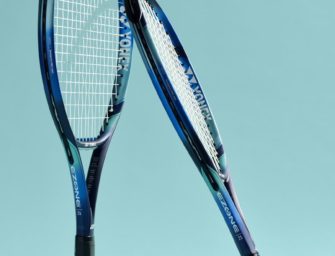 Unboxing YONEX EZONE 100: Schläger zu gewinnen