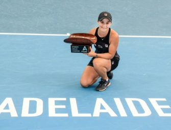Tennis: Barty triumphiert in Adelaide
