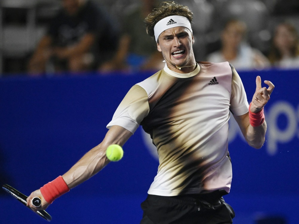Zverev nach Nachtschicht im Achtelfinale von Acapulco
