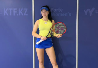 Eva Lys: „Einige ziehen demonstrativ einen Trainingsanzug in russischen