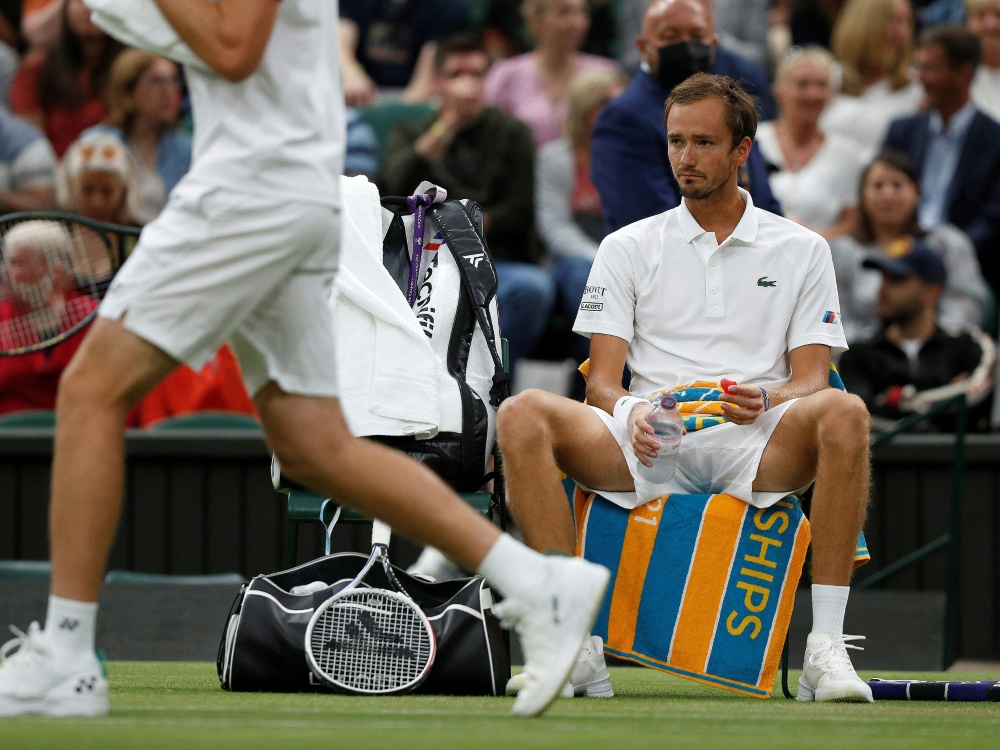 Italiens Regierung will Tennisstar Medwedew ausschließen