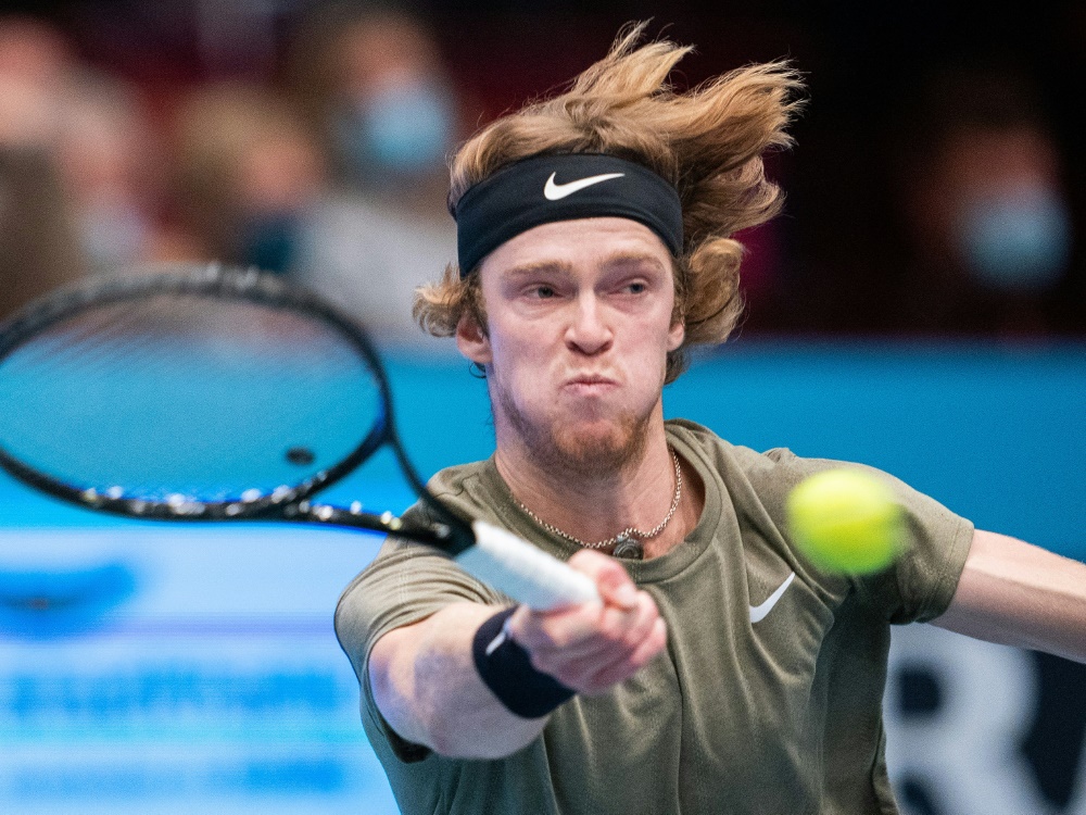 Andrej Rublew sagt für Tennisturnier in Halle zu