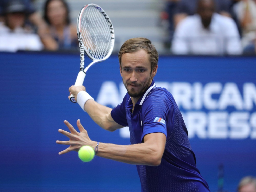 US Open: Titelverteidiger Medwedew darf teilnehmen