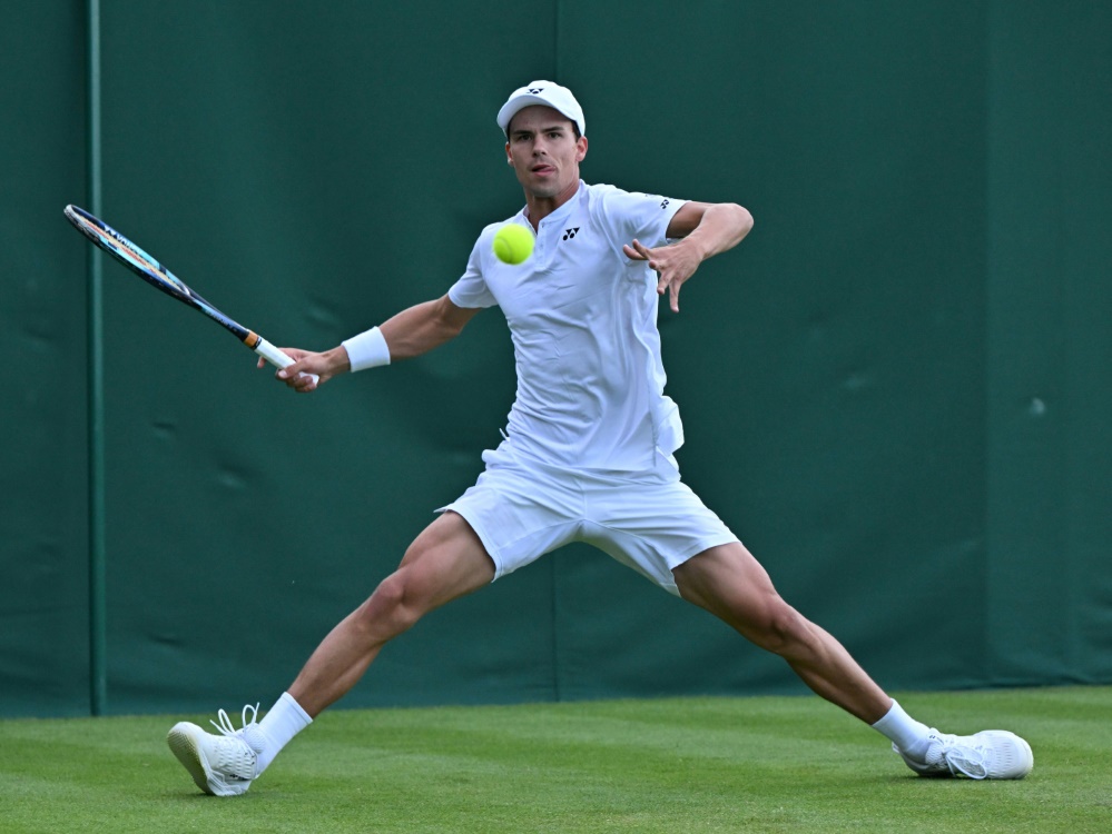 Match von Altmaier wegen Dunkelheit unterbrochen