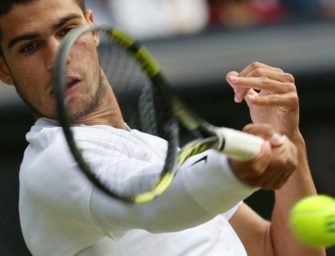 Alcaraz stürmt ins Halbfinale von Hamburg