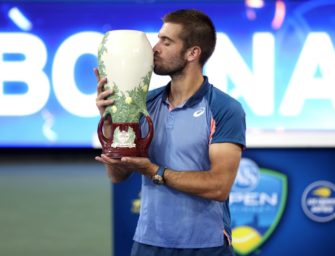 Historischer Sieg für Coric gegen Tsitsipas