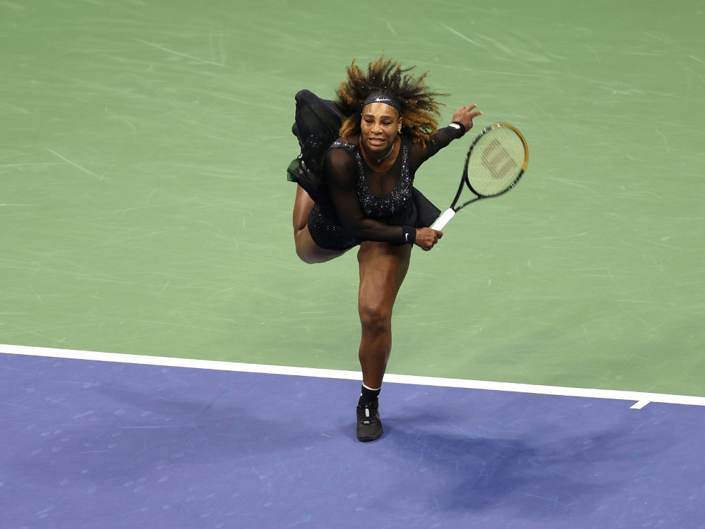 Serena Williams schafft Sprung in Runde zwei