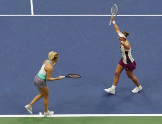 Krejcikova/Siniakova gewinnen Doppel in New York