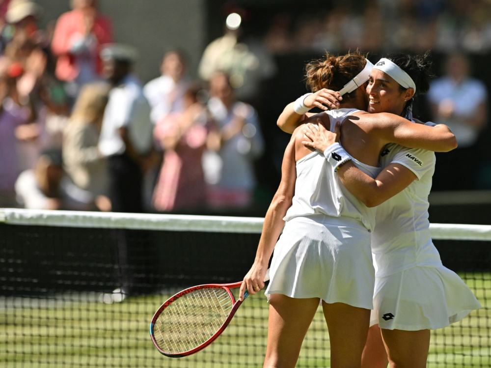 Dunkle Unterhosen werden für Spielerinnen erlaubt