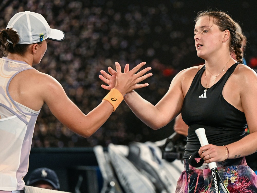 Jule Niemeier verliert Achtelfinale in zwei Sätzen