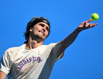 Zverev mit Mühe ins Achtelfinale von Rotterdam