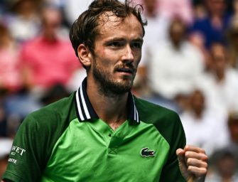 Australian Open: Medvedev nach großem Kampf im Halbfinale