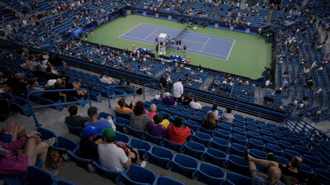 Tennis-Sport bezieht Position