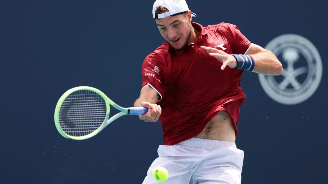 Struff kämpft in Monte Carlo