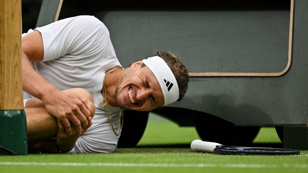 Alexander Zverev nach seinem Sturz