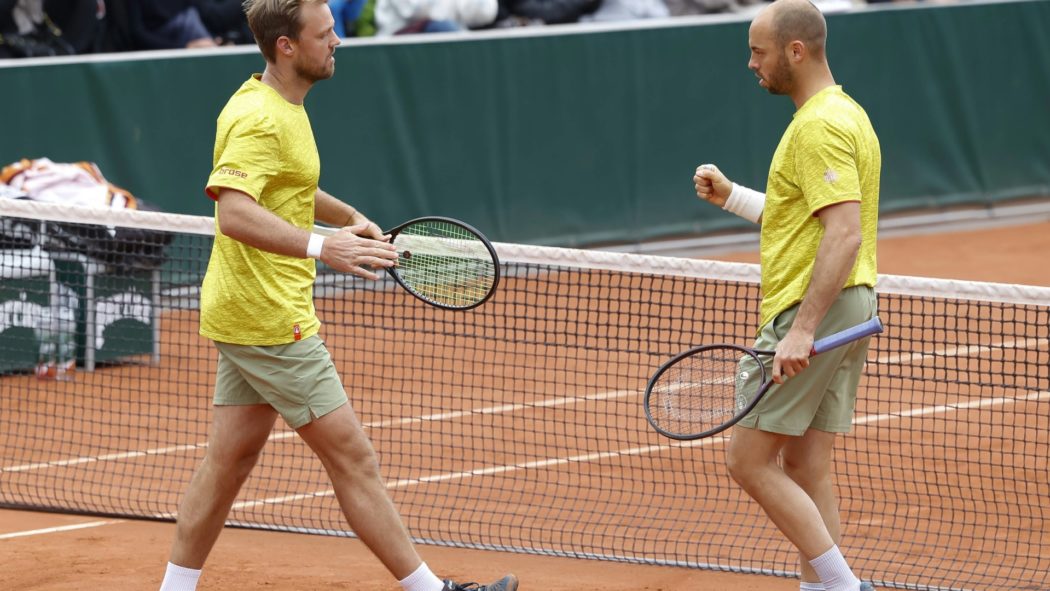 Kevin Krawietz (l.) und Tim Pütz hofften vergebens