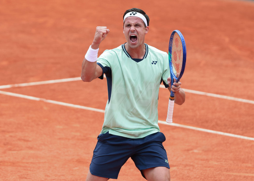 Daniel Altmaier in Paris der kluge Kaputtmacher tennis MAGAZIN