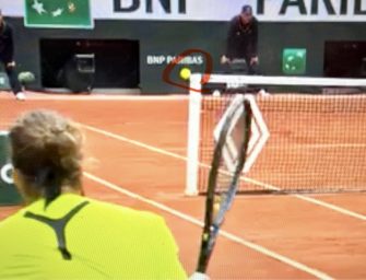 French Open 2025: Zverev nach spektakulärem Pfostentreffer in Runde zwei