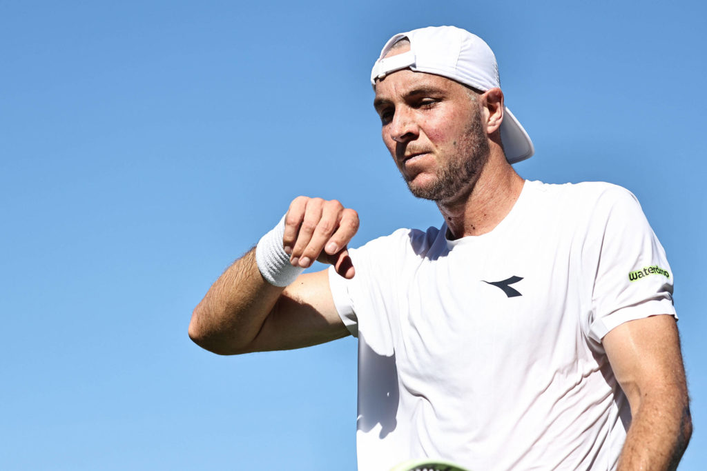 Jan-Lennard Struff: Every year, Carlos Alcaraz greets us.