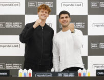 Für zwei Millionen Euro Antrittsprämie: Alcaraz schlägt Sinner in Seoul