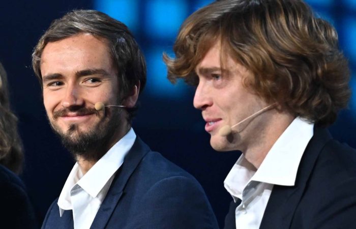 Medvedev und Rublev: Endlich raus aus Dubai – per Privatjet