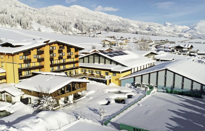 Wintersport (+) Tennis: Das Plus in den Kitzbüheler Alpen